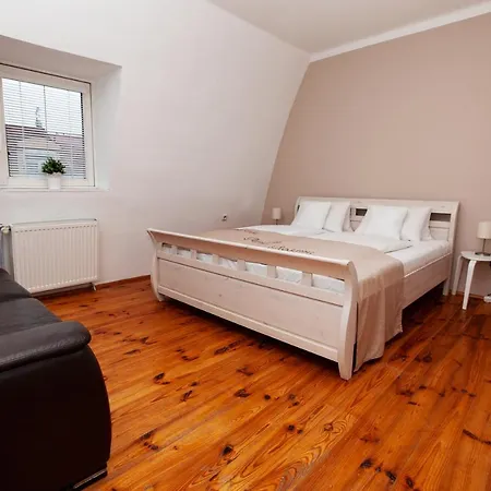 Rossini Apartament *